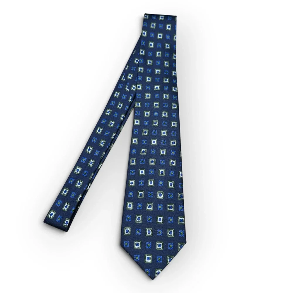 Valentino Mens Silk Tie Navy Blue Geometric Medallion Made in Italy 3.5 Inch